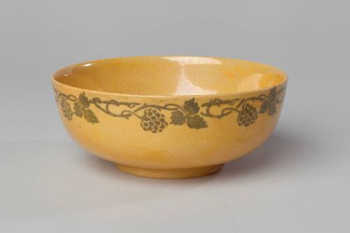 Small yellow lustre bowl
