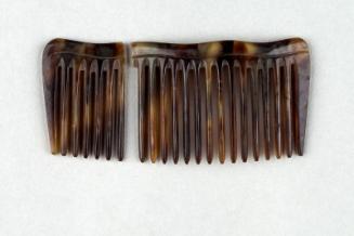 Faux Tortoiseshell Ornamental Hair Comb