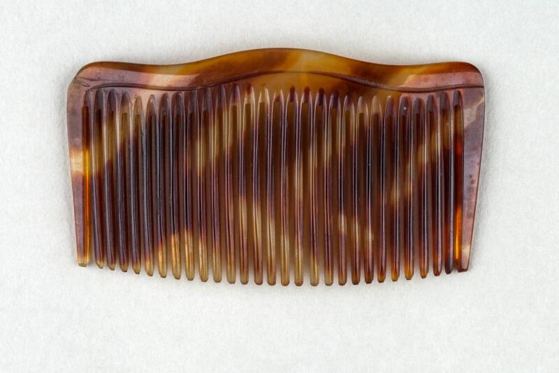 Faux Tortoiseshell Ornamental Hair Comb