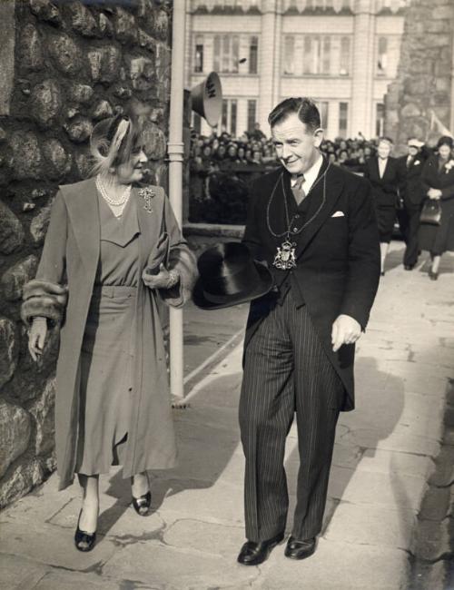 HM Queen Elizabeth the Queen Mother and Lord Provost Graham arriving at the opening ceremony of Provost Skene's House