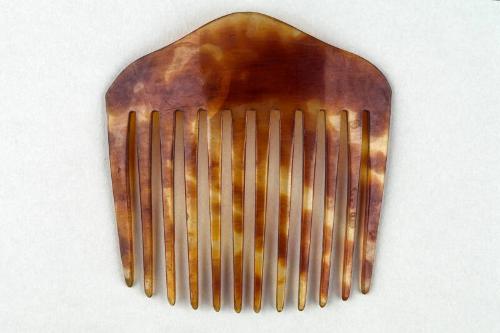 Faux Tortoiseshell Ornamental Back Comb