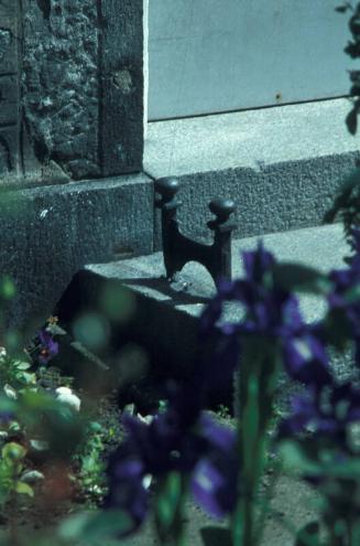 Boot Scraper, 43 Victoria Street