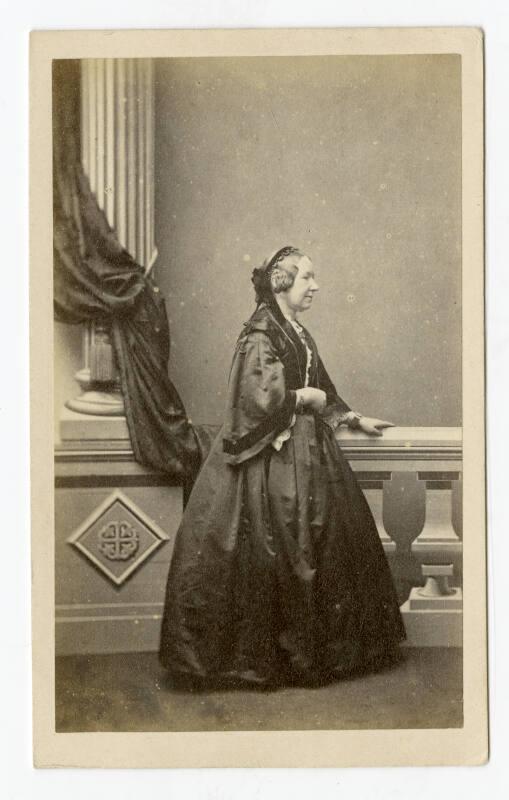 Carte de Visite - Unidentified Woman