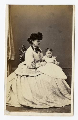 Carte de Visite of an Unidentified Woman and Child