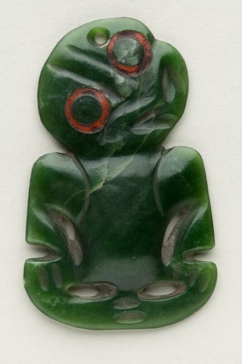 Nephrite Pendant (Hei Tiki)