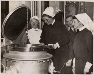 Matron Marget Husband Inspecting Kitchen Equipment Glasgow Royal Infirmary
