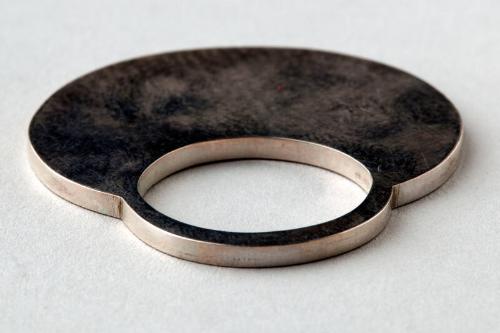 Large Finger Ring