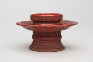 Circular Trinket Tray Or Bowl Stand