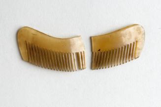 Bleached Horn Ornamental Hair Comb