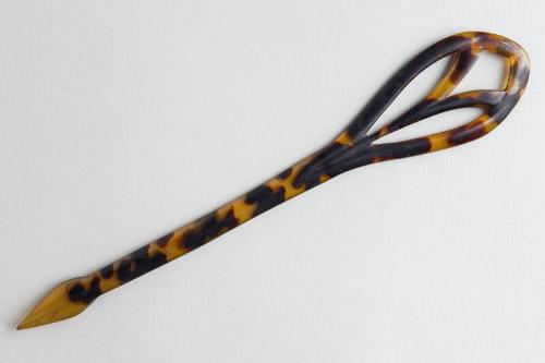 Faux Tortoiseshell Ornamental Hair Pin