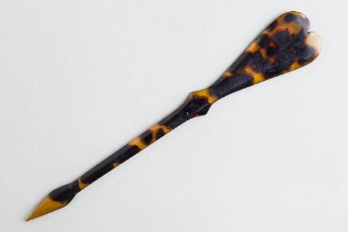 Faux Tortoiseshell Ornamental Hair Pin