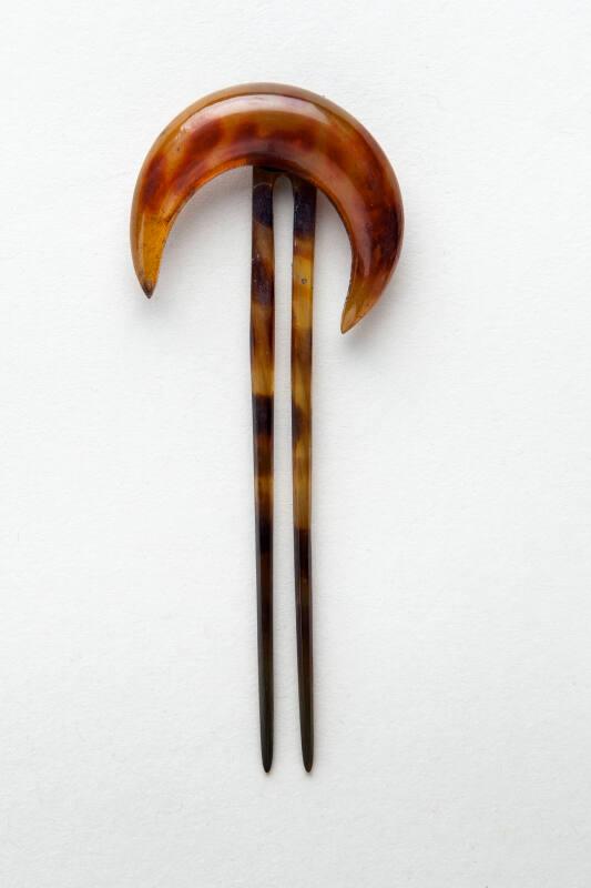 Faux Tortoiseshell Ornamental Hair Pin with Hinged Decoration