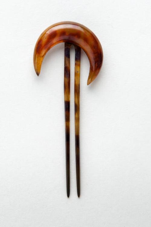 Faux Tortoiseshell Ornamental Hair Pin with Hinged Decoration