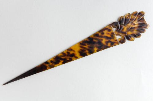 Faux Tortoiseshell Ornamental Hair Pin