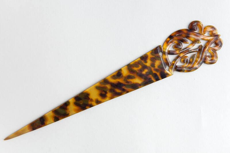 Faux Tortoiseshell Ornamental Hair Pin