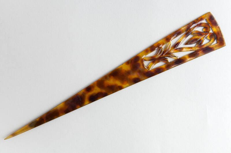 Faux Tortoiseshell Ornamental Hair Pin