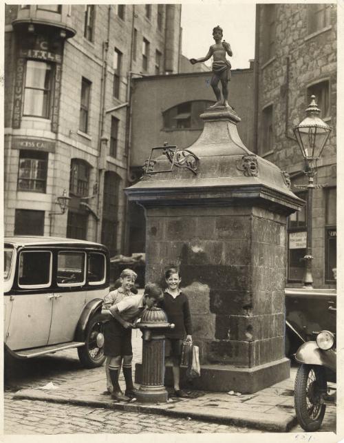 Boys at Fountain at Mannie in Green