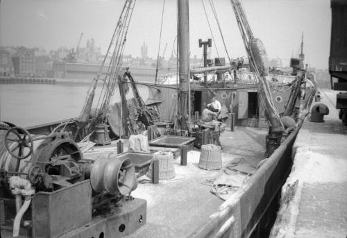 film negative showing an unidentified trawler at Aberdeen Harbour