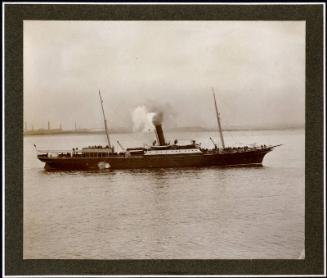 Photograph showing St Sunniva I off Aberdeen