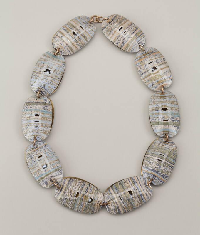 Oyster Necklace – Works – eMuseum