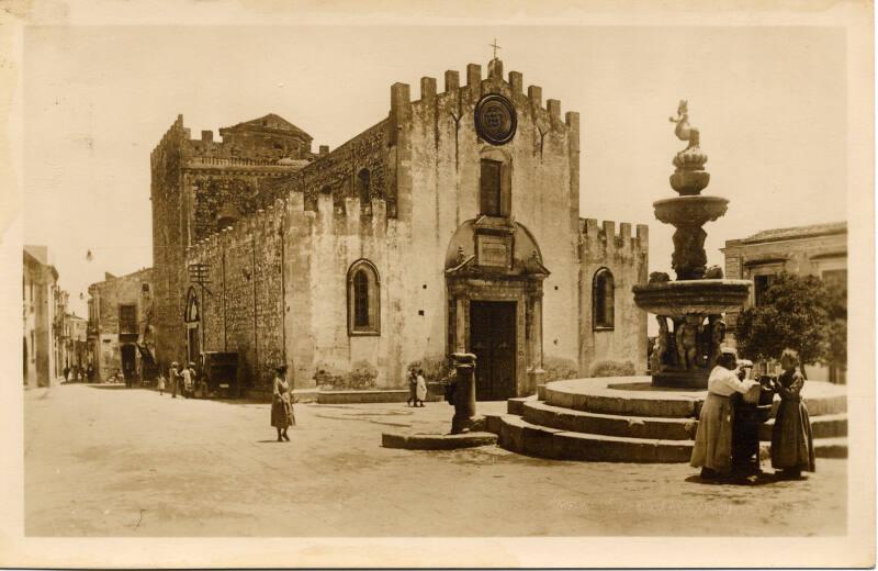 Taormina - Fontana Cathedral