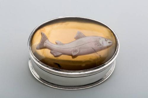 Oval Box with Salmon