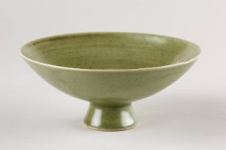 Porcelain Footed Bowl
