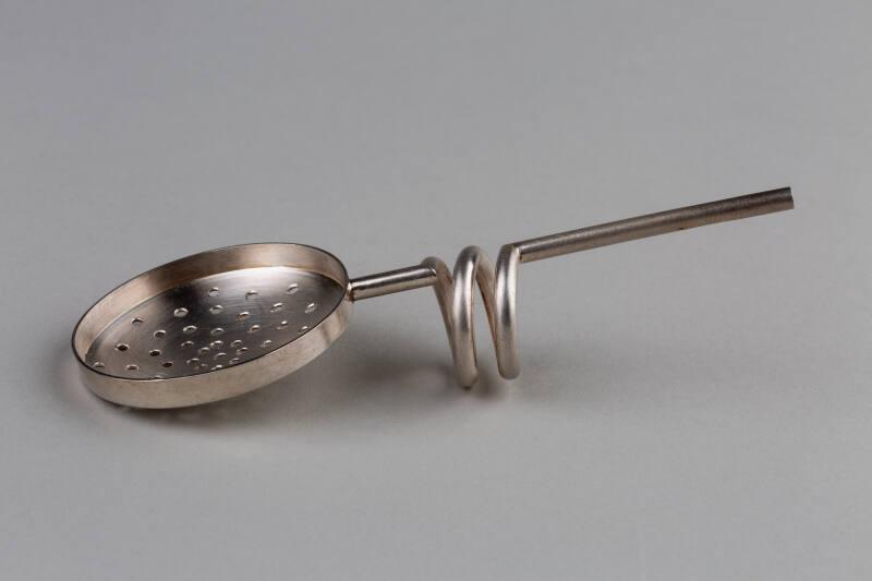 Chelsea Tea Strainer