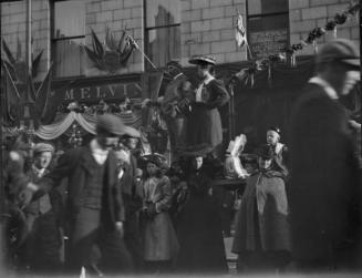 Spectators on Union Street, Royal Visit.   Photographed by George Fraser