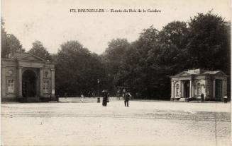 Brussels - Entrance to wooded area 