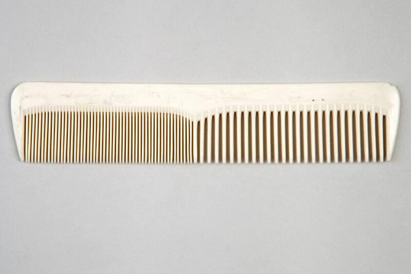 Moulded Comb