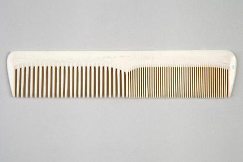 Moulded Comb