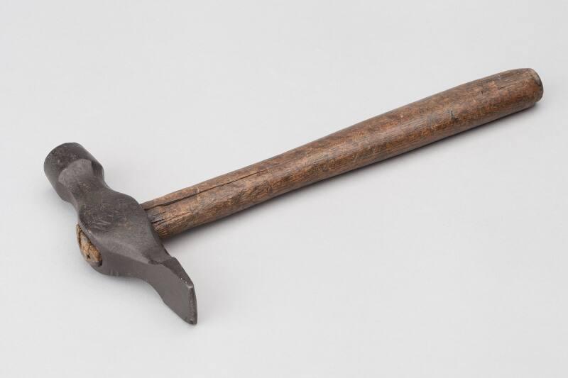 Tinsmith's Cross Peen Hammer