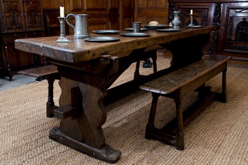 Oak Table