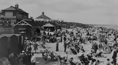 Aberdeen Beach with Shelter