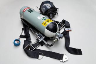 Breathing Apparatus and Mask