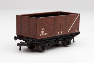 Hornby Model 12 Ton Waggon Marked LMS 12T 608344