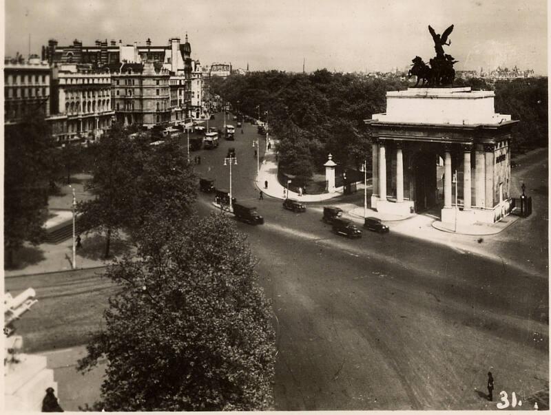 London - The Wellington Arch 