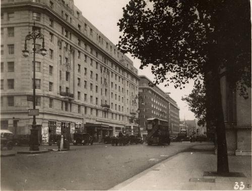 London - Oxford Street from Marble Arch 