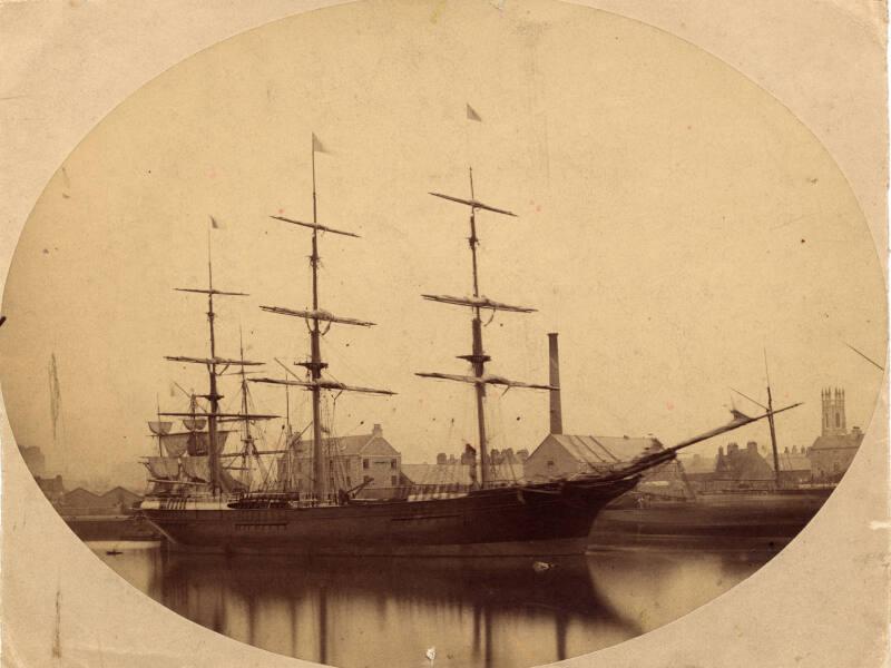 sepia toned photograph of clipper 'rifleman'