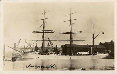 b/w postcard of 'invercauld'