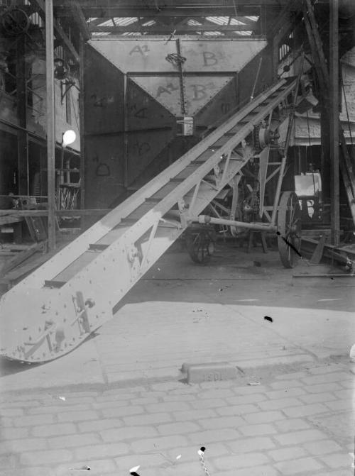 Conveyor in Workshop