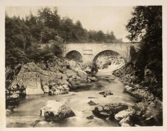 Black and white photograph Showing Linn O' Dee