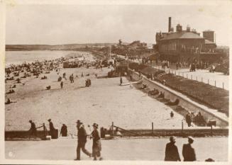 Black and white photograph Showing Aberdeen Beach