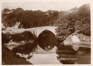 Black and white photograph Showing Brig O' Balgownie