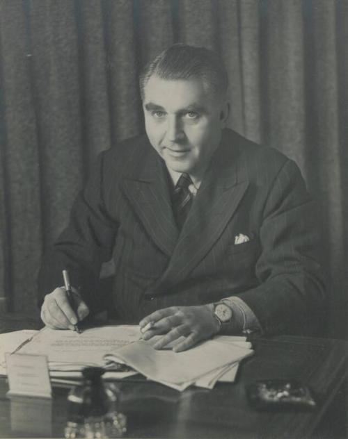 Portrait Of Gandar Dower