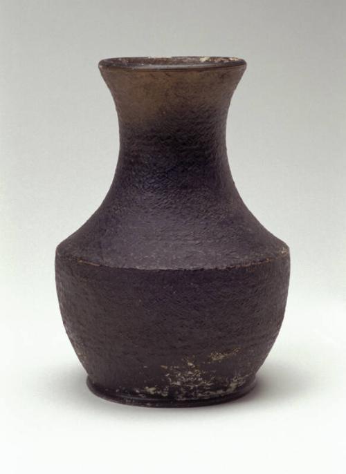 Black Glaze Seaton Pot