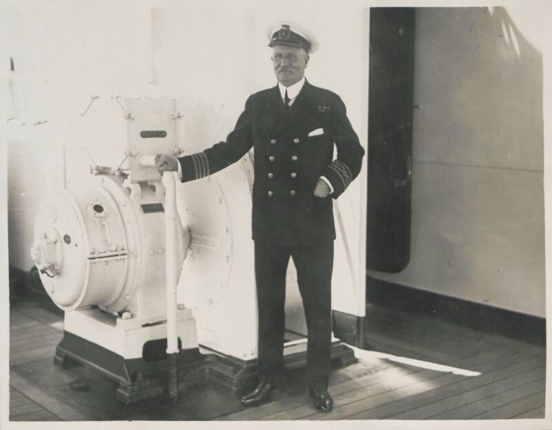 7. Comm. W J Stanley RD, RNR C. Castle