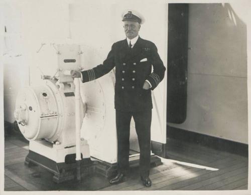 7. Comm. W J Stanley RD, RNR C. Castle