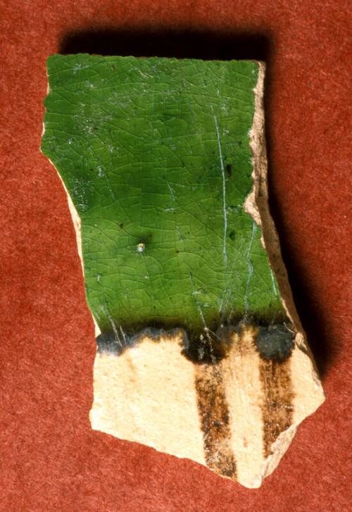 E37 Saintonge Decorated Body Fragment